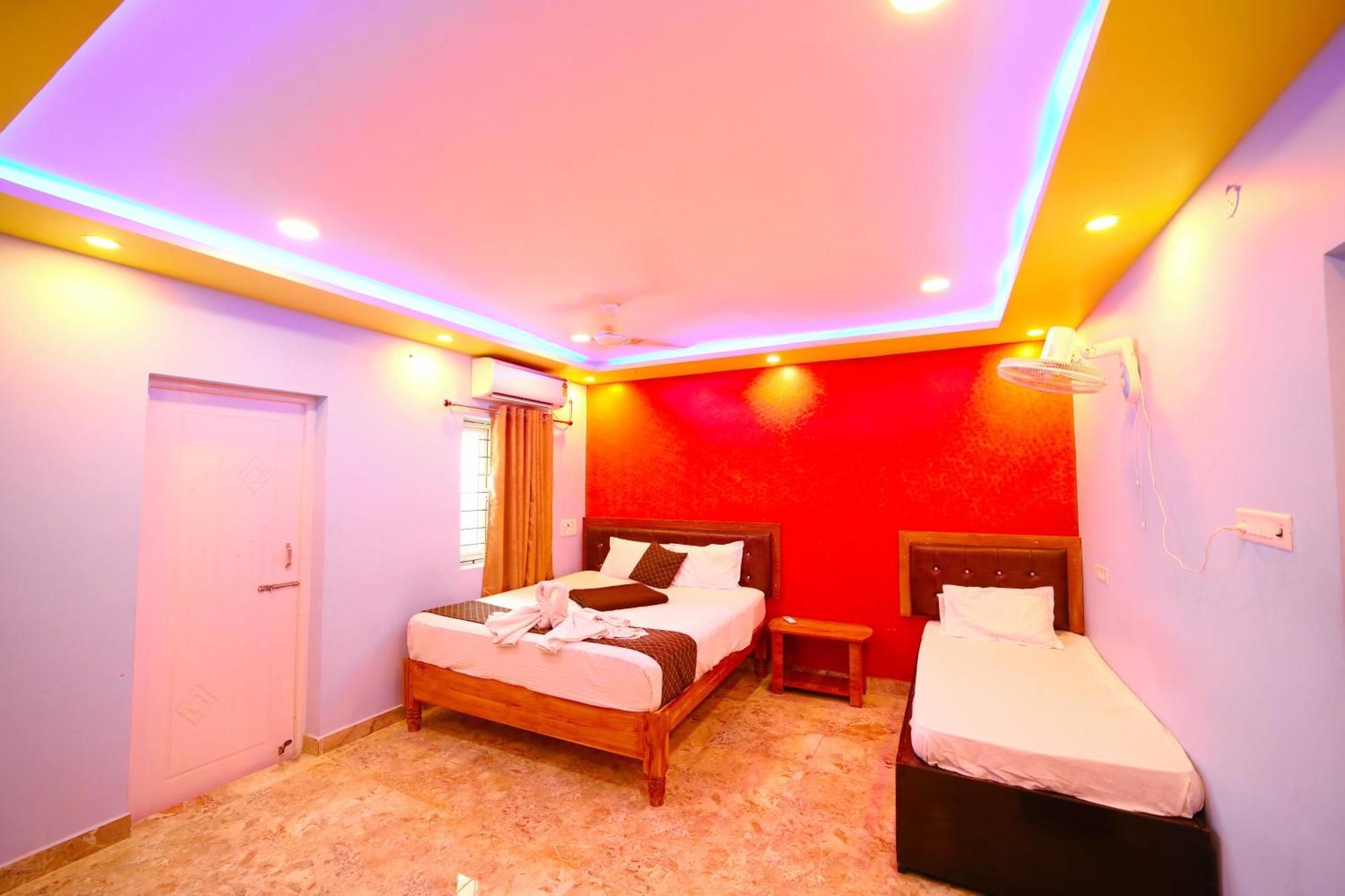 Daylight Stay Madras Buitenkant foto