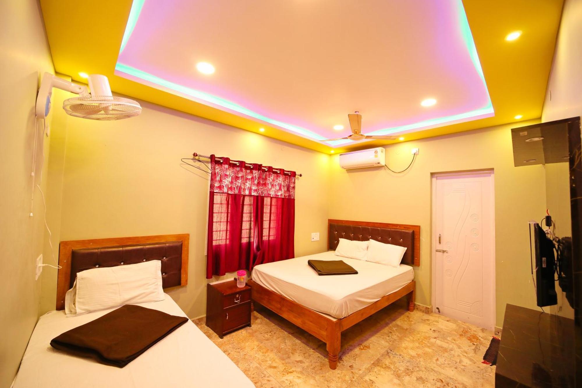 Daylight Stay Madras Buitenkant foto